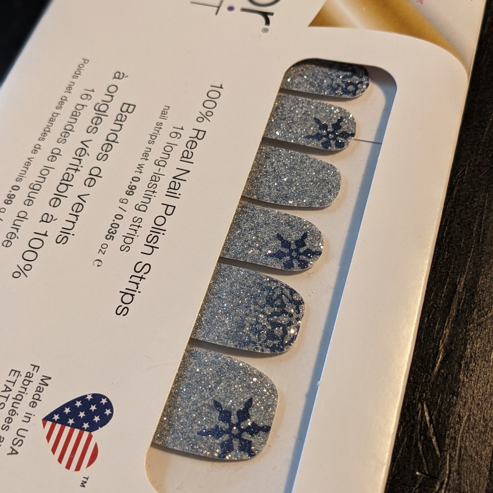 Ice Ice Maybe Color Street Nail Set